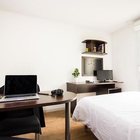 Residence Cap Campus 维勒班 外观 照片